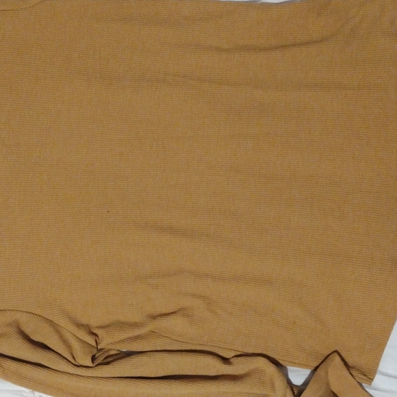 mustard colored Longsleeve Faded Glory - Picture 3 of 3
